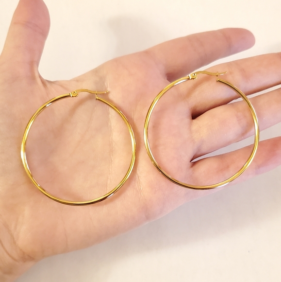 NWOT Large 50mm Yellow Gold Hoop Earrings - Picture 2 of 9
